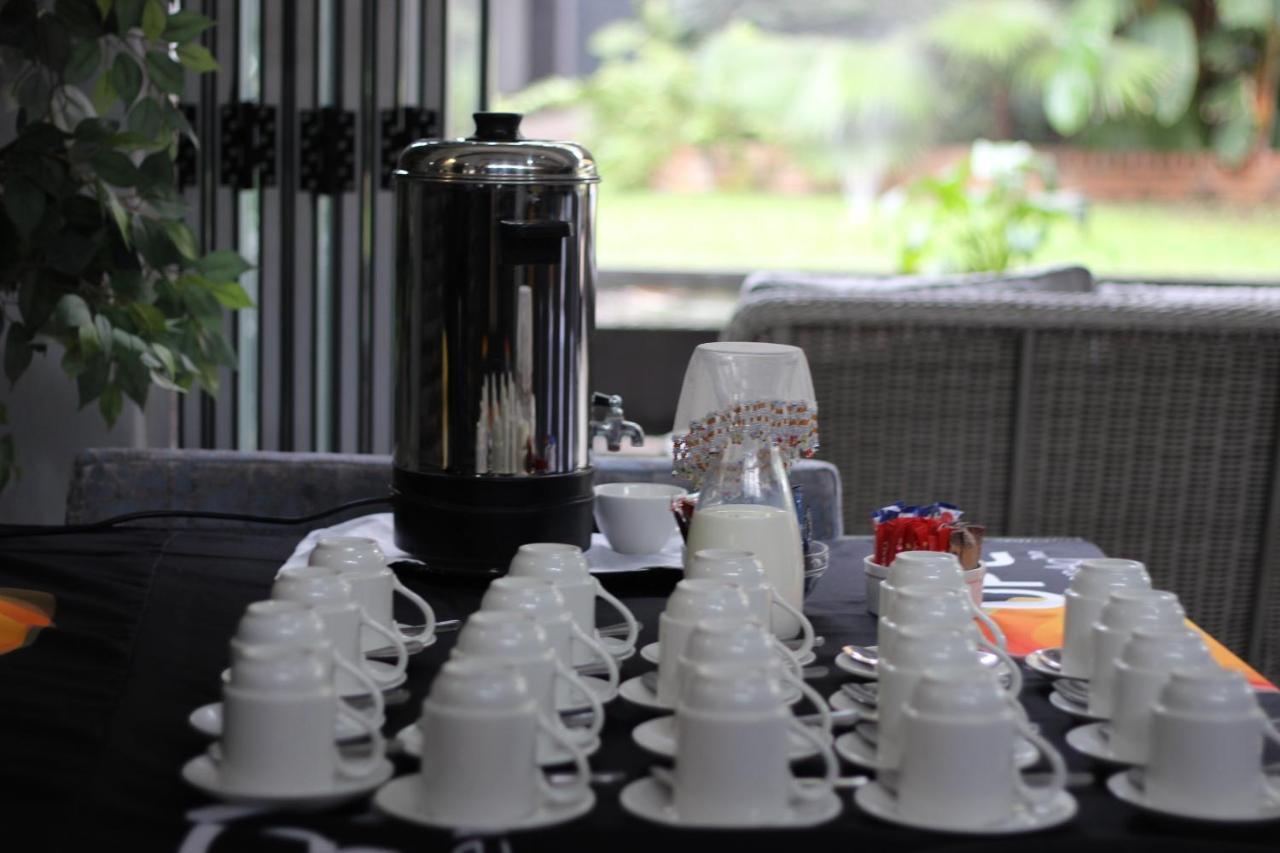 קומאטיפורט Ecolux Boutique Hotel מראה חיצוני תמונה
