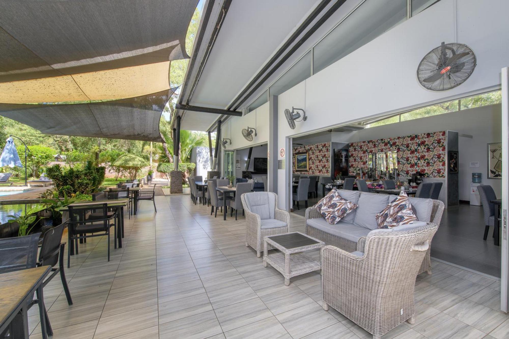 קומאטיפורט Ecolux Boutique Hotel מראה חיצוני תמונה