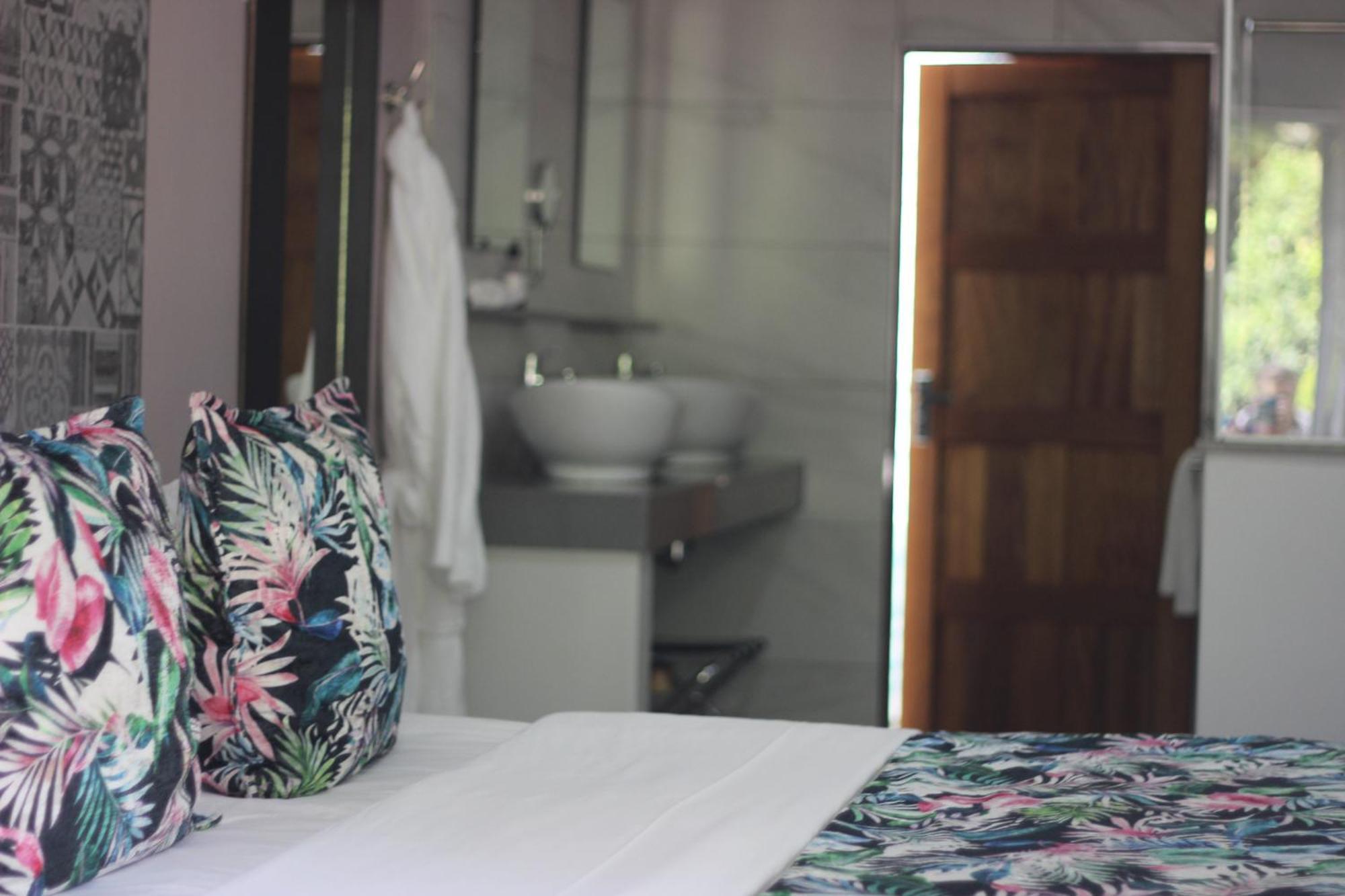קומאטיפורט Ecolux Boutique Hotel מראה חיצוני תמונה