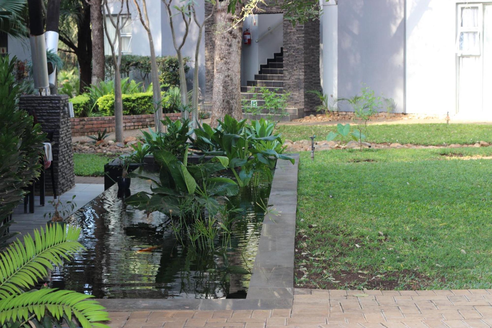 קומאטיפורט Ecolux Boutique Hotel מראה חיצוני תמונה