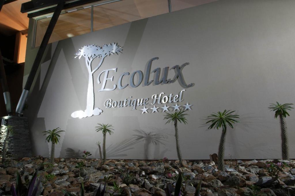 קומאטיפורט Ecolux Boutique Hotel מראה חיצוני תמונה